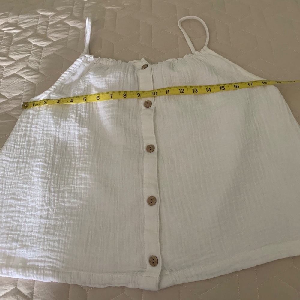 Arizona Jean Company Medium Crop Top